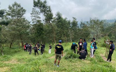 Trekking Bukit Klangon, Cara Lain Menikmati Keindahan Merapi